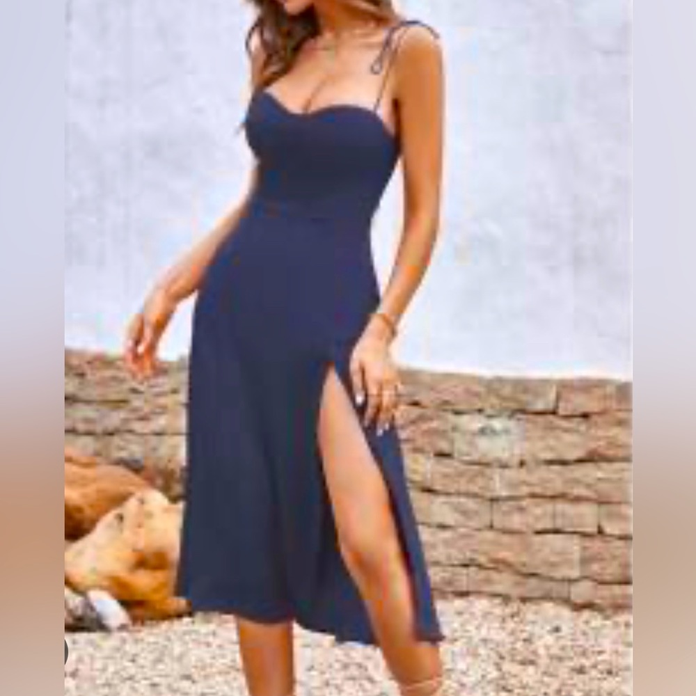 Gorgeous Black Midi Dress
